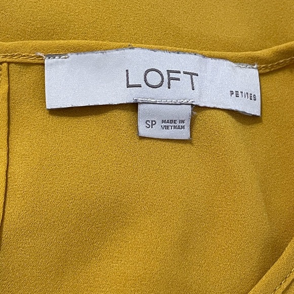 Loft Yellow Flowy Blouse- Small Petite - Picture 3 of 3